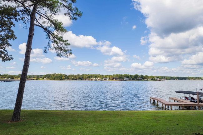 108 E Barker Creek Dr, House other with 3 bedrooms, 2 bathrooms and null parking in Scroggins TX | Image 26