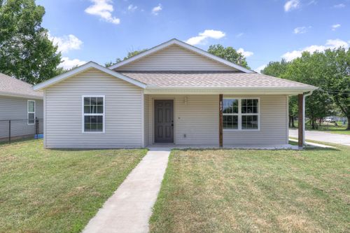 802 S Mckinley Ave, Joplin, MO, 64801-3712 | Card Image