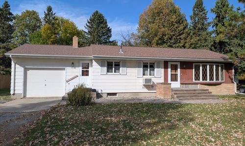 120 Park Ave, International Falls, MN, 56649-2118 | Card Image