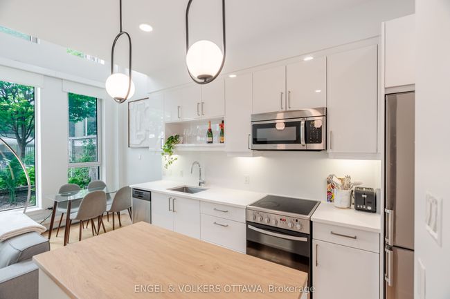 202 - 197 Lisgar St, Condo with 1 bedrooms, 2 bathrooms and null parking in Ottawa ON | Image 8