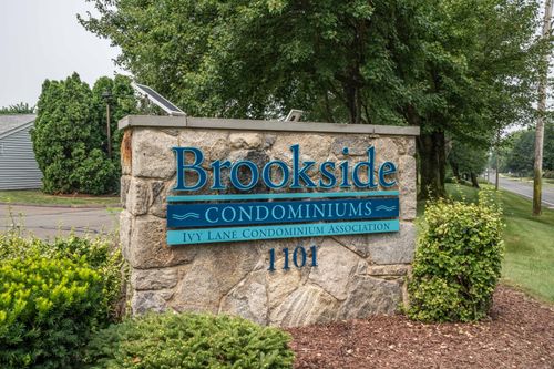 122-122 Ivy Ln, South Windsor, CT, 06074-6929 | Card Image