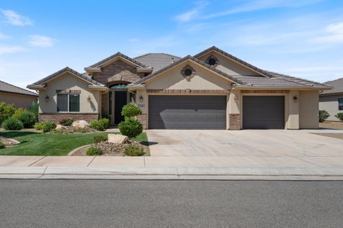 3381 E 3140 S, St George, UT, 84790-1781 | Card Image
