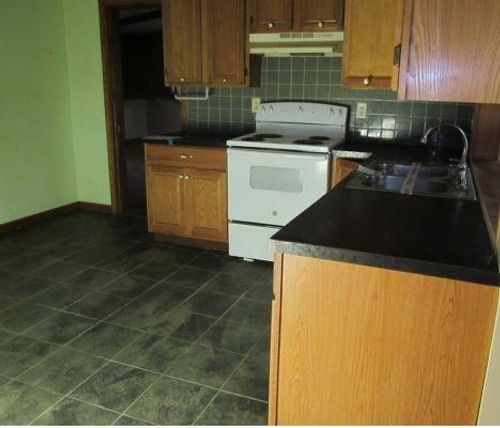 15 Union St, Sidney, NY, 13838-1125 | Card Image