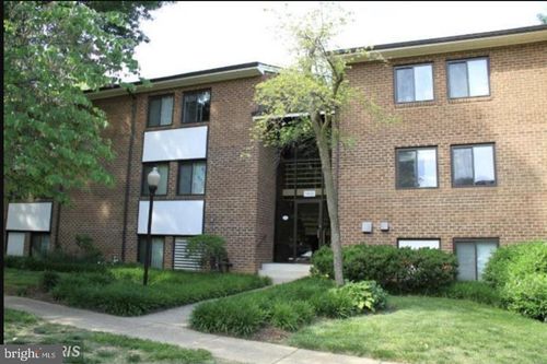 12b-1441 Northgate Sq, RESTON, VA, 20190-3754 | Card Image