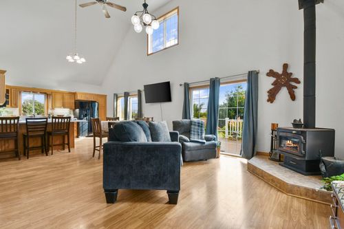 N3240 County Road Bb, Columbus, WI, 53925-8937 | Card Image