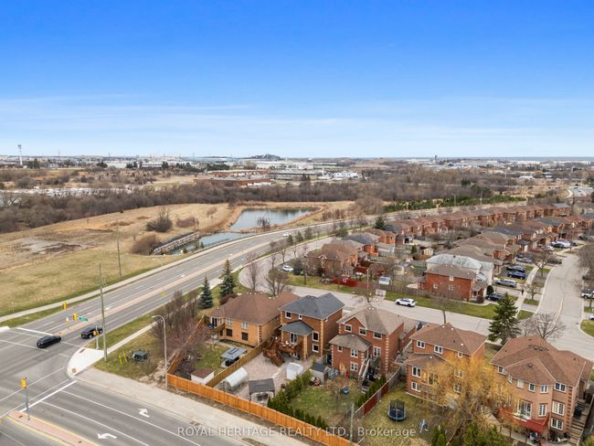 63 Prentice Dr, House other with 4 bedrooms, 3 bathrooms and 4 parking in Whitby ON | Image 41