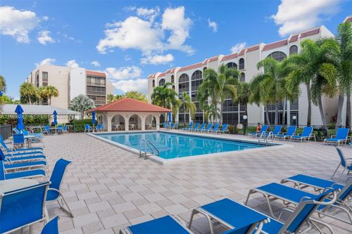 c205-3485 Environ Blvd, Lauderhill, FL, 33319-4289 | Card Image