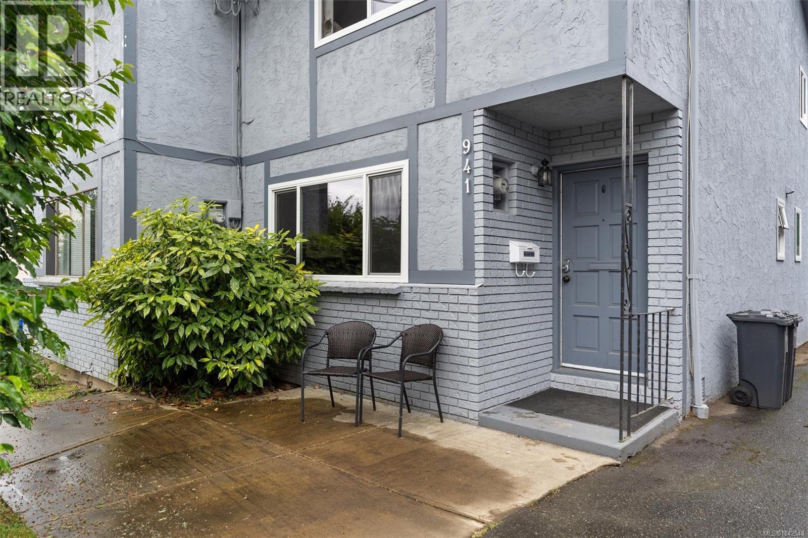 Residential in Esquimalt 2