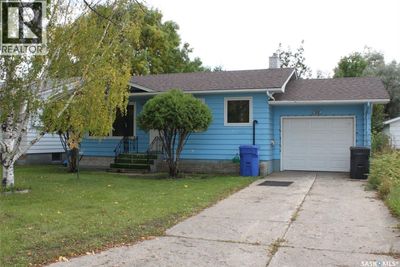 310 1 Ave W, House other with 4 bedrooms, 2 bathrooms and null parking in Canora SK | Image 1