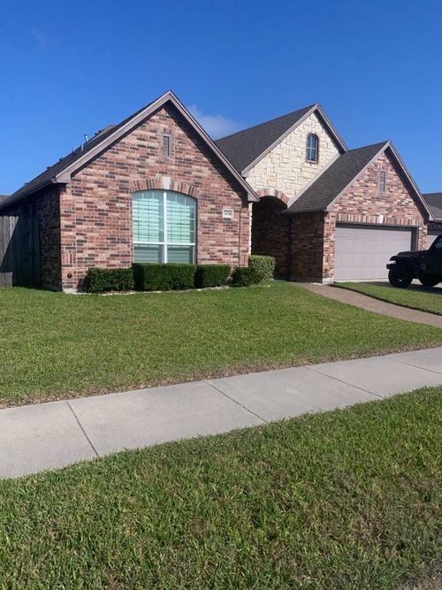 7634 Rancho Vista Blvd W, Corpus Christi, TX, 78414-3602 | Card Image