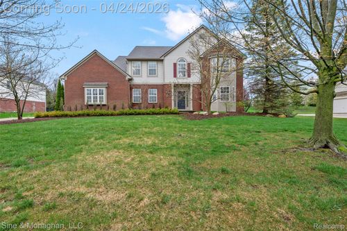 4451 Carriage Hill Ct, Oakland Twp, MI, 48306-4672 | Card Image