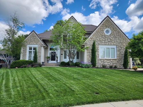 12713 Maple St, Leawood, KS, 66209-3663 | Card Image