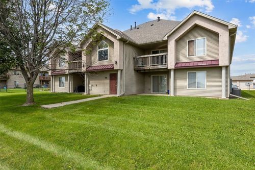apt-8-1020 240th St Ne, North Liberty, IA, 52317-9142 | Card Image