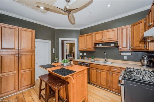 265 London Rd W, Guelph, ON, N1H2C7 | Card Image