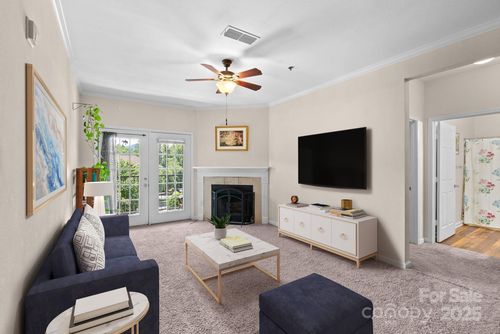 apt-304-400 Vista Lake Dr, Candler, NC, 28715-7176 | Card Image