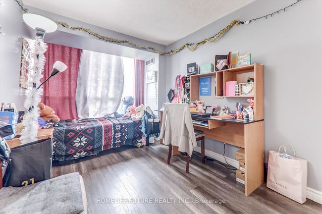 1004 - 12 Laurelcrest St, Condo with 2 bedrooms, 1 bathrooms and null parking in Brampton ON | Image 19