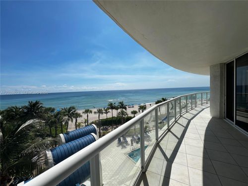 402-18671 Collins Ave, Sunny Isles Beach, FL, 33160-2481 | Card Image