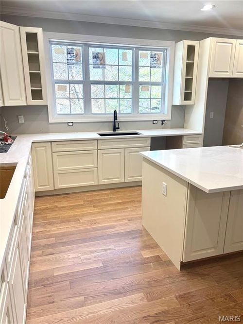 458 Crest Ave, Kirkwood, MO, 63122-5603 | Card Image