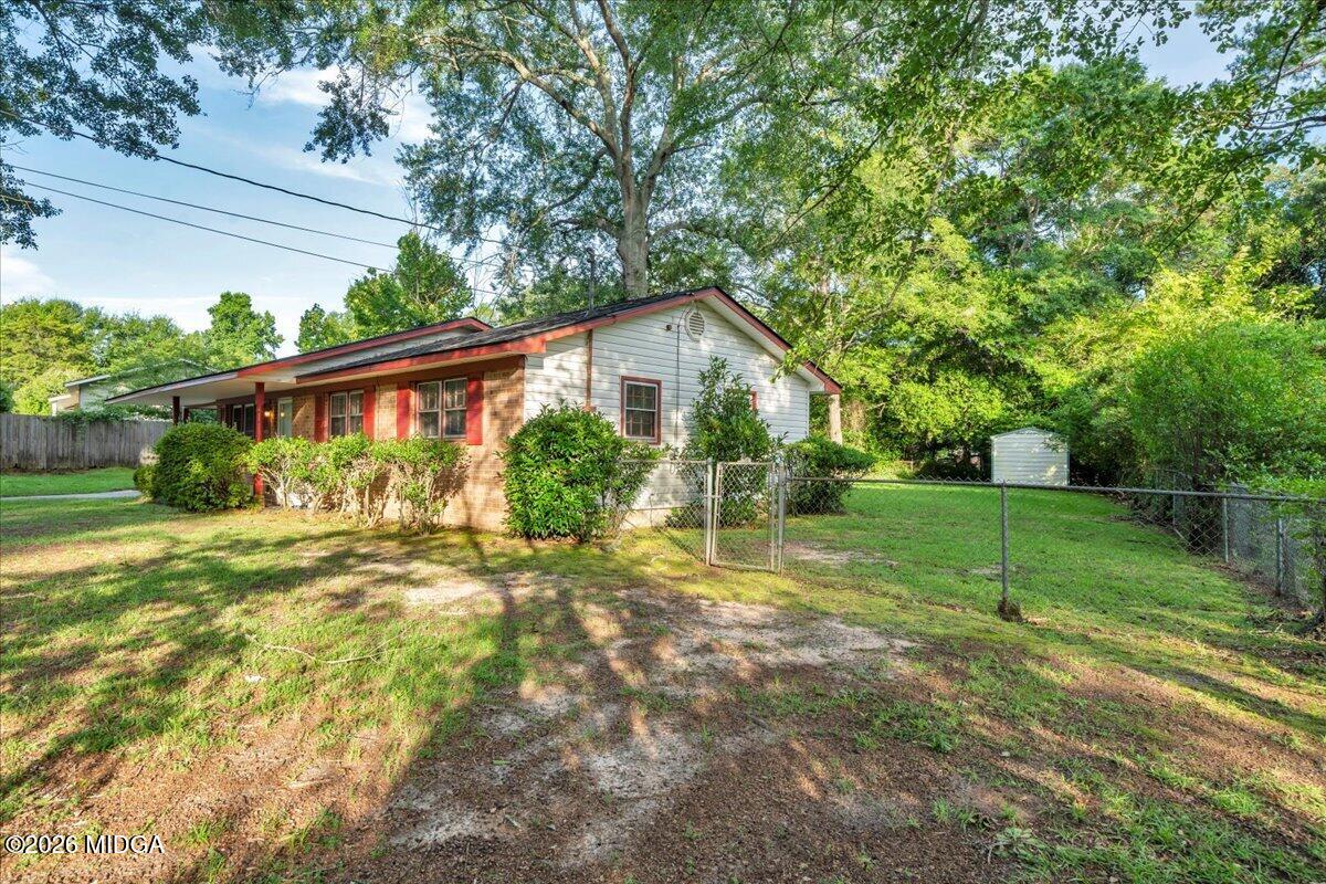 Residential in Centerville 4