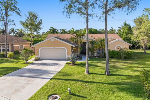 104 Oxford Ct, Royal Palm Beach, FL, 33411-1535 | Card Image
