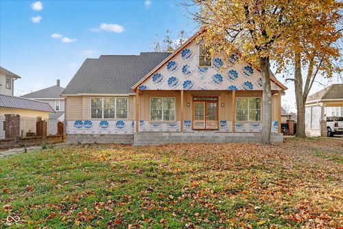 312 N West St, Tipton, IN, 46072-1327 | Card Image