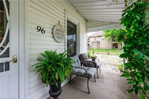 96 Dundas St, Princeton, ON, N0J1V0 | Card Image