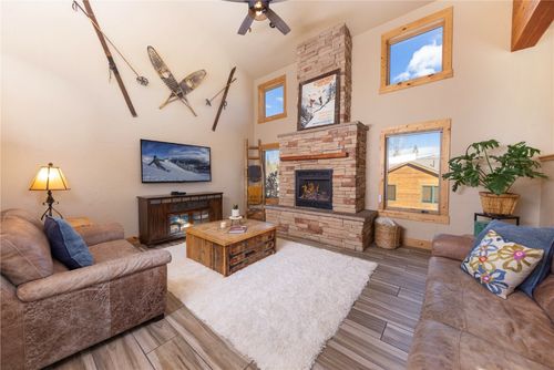511 Ryan Gulch Rd, SILVERTHORNE, CO, 80498-5155 | Card Image