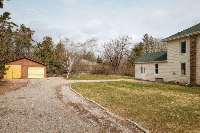 2744 Chalmers Ave, House other with 4 bedrooms, 2 bathrooms and 6 parking in Youngs Point ON | Image 32
