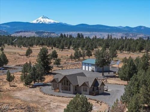 13428 Sw Airfield Ln, Culver, OR, 97734-7022 | Card Image