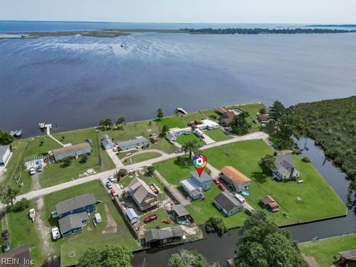 118 Womack Dr, Currituck, NC, 27929-9661 | Card Image