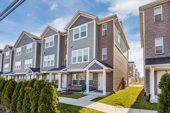 5 - 2905 Square Lake Ct, Condo with 4 bedrooms, 4 bathrooms and null parking in TROY MI | Image 5