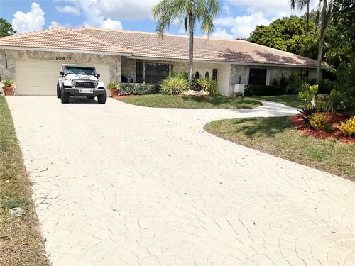 10477 Nw 4th St, Coral Springs, FL, 33071-6815 | Card Image