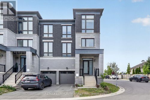 45 Douet Lane, Ajax, ON, L1Z0V4 | Card Image