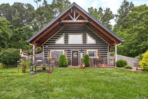 2443 Mangus Rd, Poland, IN, 47868-7277 | Card Image