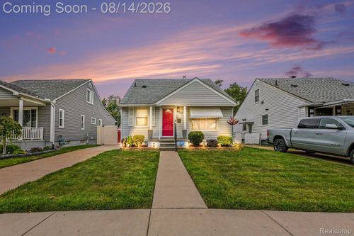 2090 Leblanc St, Lincoln Park, MI, 48146-3726 | Card Image