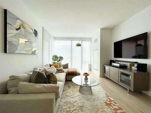 apt-721-9 Ave At Port Imperial, West New York, NJ, 07093-7161 | Card Image