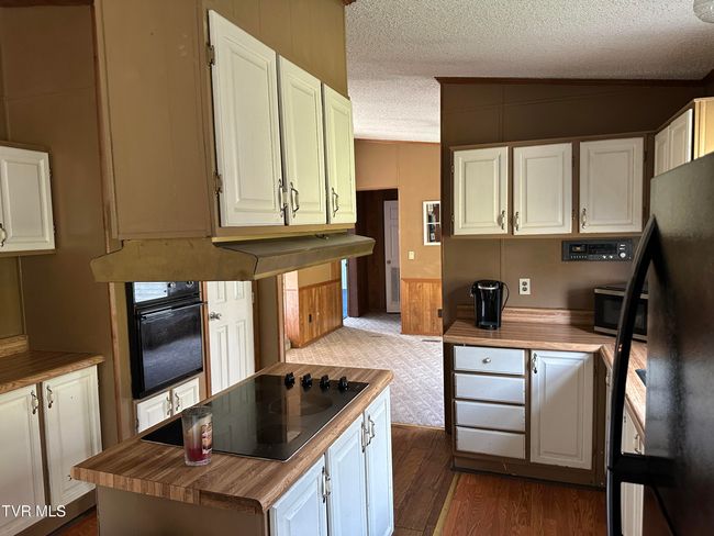 11511 Meade Fork Rd, House other with 4 bedrooms, 3 bathrooms and null parking in Pound VA | Image 4