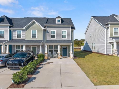 109 Shallons Dr, Greenville, SC, 29609-0981 | Card Image