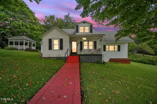 16306 Highlands Pkwy, Whitetop, VA, 24292-2475 | Card Image