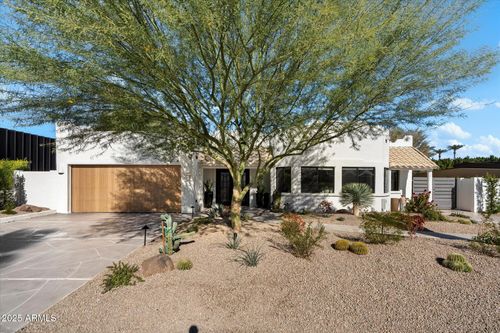 7042 E Orange Blossom Ln, Paradise Valley, AZ, 85253-7043 | Card Image