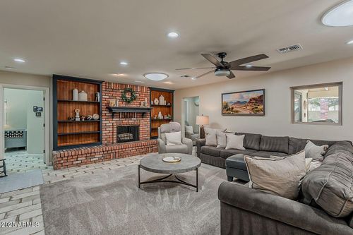 12810 N 17th Ave, Phoenix, AZ, 85029-2812 | Card Image