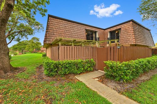 2007 20th Ln, Greenacres, FL, 33463-4259 | Card Image