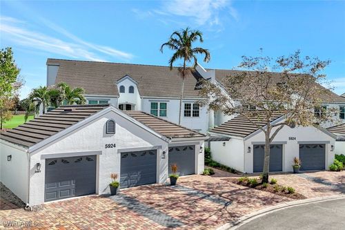 unit-2002-5924 Sand Wedge Ln, NAPLES, FL, 34110-3206 | Card Image