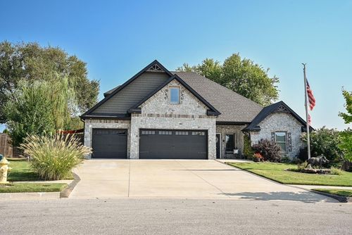 301 Sw Ramsey Ln, Bentonville, AR, 72712-4851 | Card Image