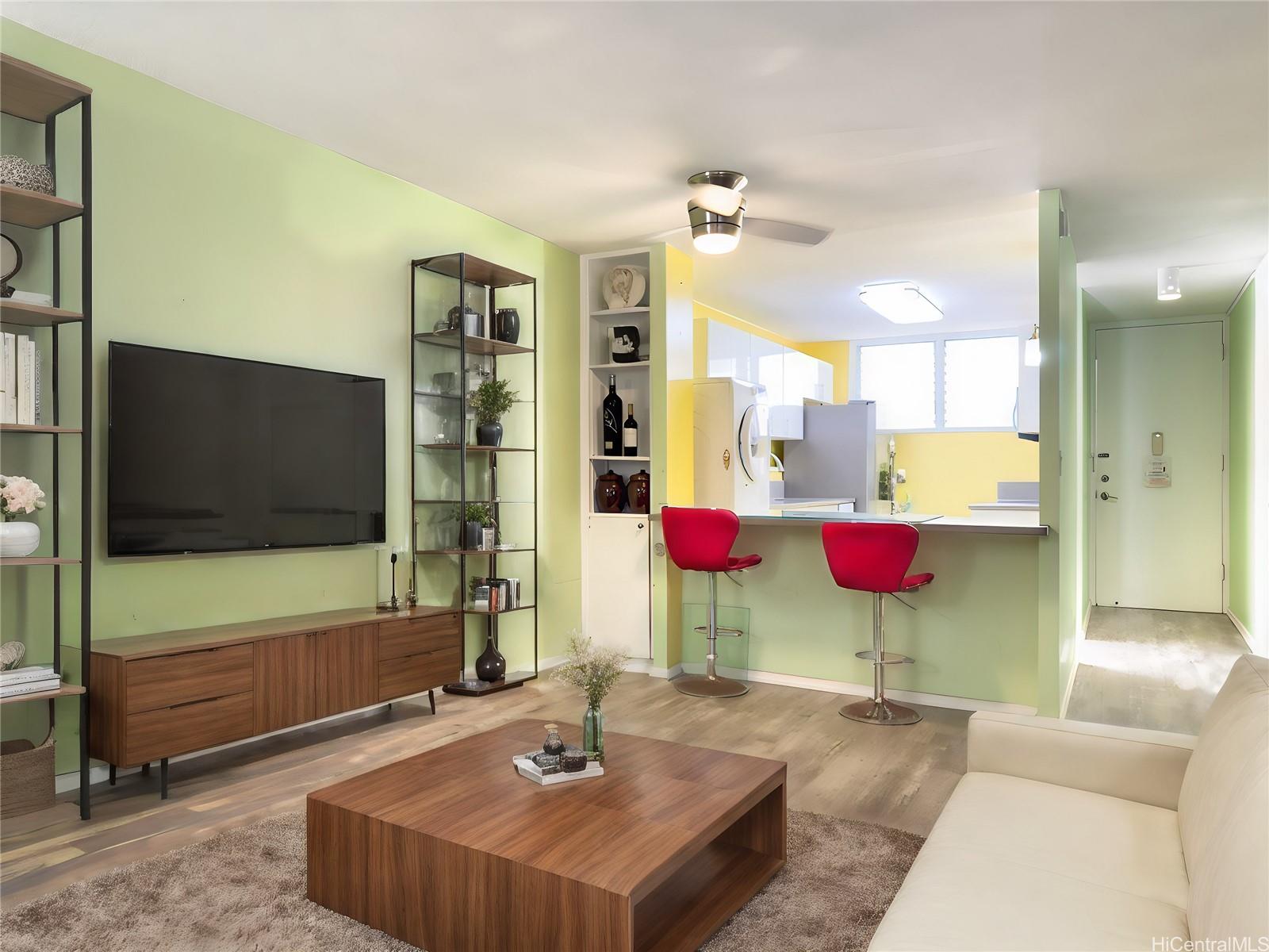 Amana St, Honolulu, HI 96814 #1