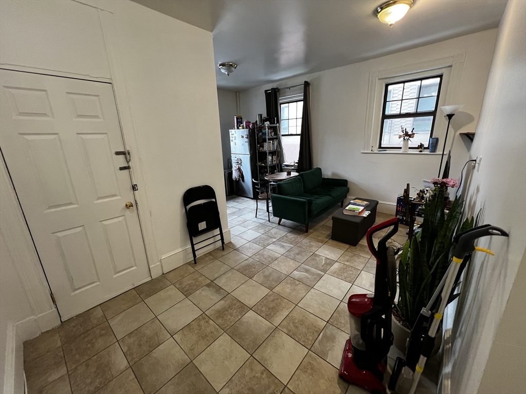 Residential Lease in Boston 4