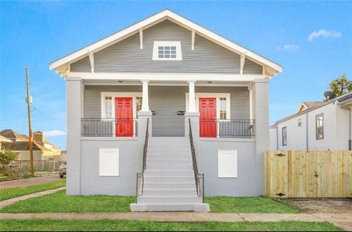 b-3700 S Liberty St, New Orleans, LA, 70115-5847 | Card Image