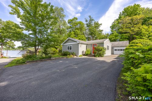 18 Willow Ln, Morris, CT, 06763-1100 | Card Image