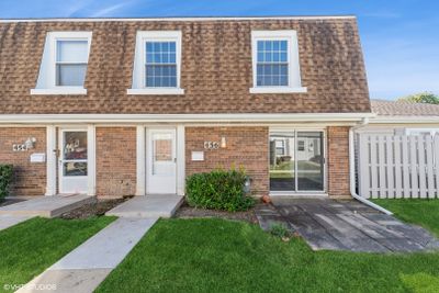 456 - 456 Onyx Court, Townhouse with 2 bedrooms, 1 bathrooms and 1 parking in Schaumburg IL | Image 2