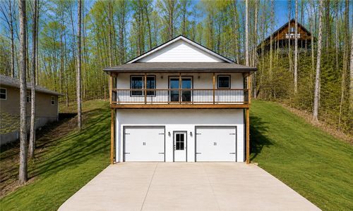 418 Kenwood Dr, Westminster, SC, 29693-6110 | Card Image